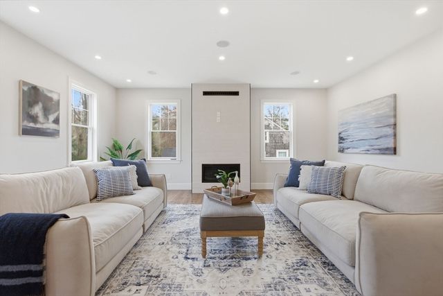131 Maple, Scituate, MA 02066