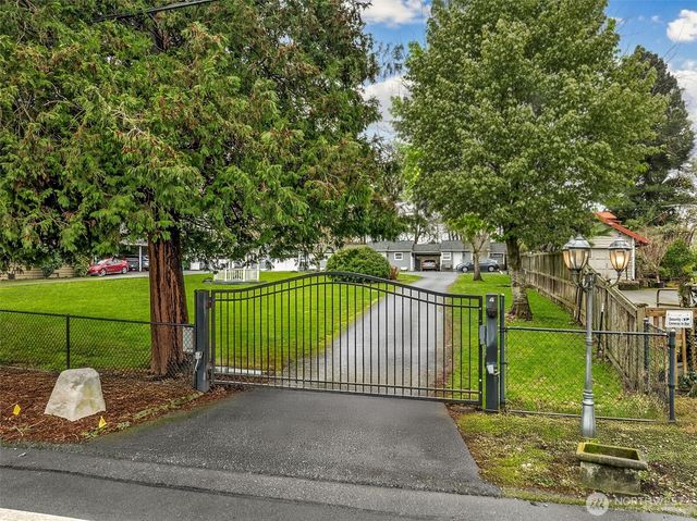 13301 56th Avenue S, Tukwila, WA 98178