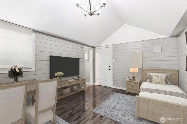 13301 56th Avenue S, Tukwila, WA 98178