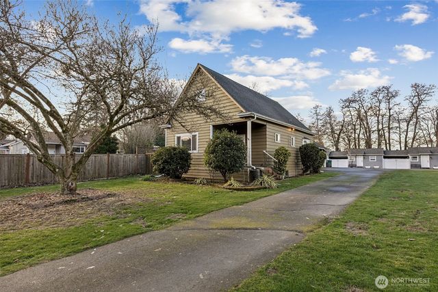 13301 56th Avenue S, Tukwila, WA 98178