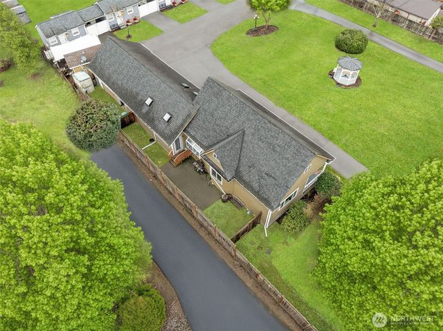 13301 56th Avenue S, Tukwila, WA 98178