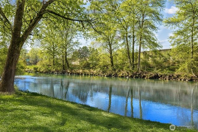 13301 56th Avenue S, Tukwila, WA 98178