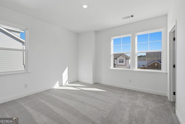 81 Bennett Farm Drive, Loganville, GA 30052