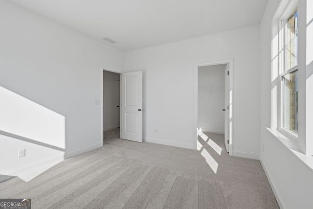 81 Bennett Farm Drive, Loganville, GA 30052