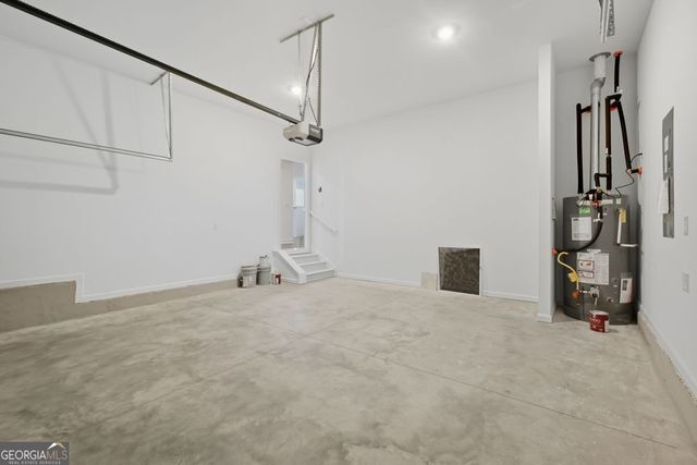 81 Bennett Farm Drive, Loganville, GA 30052