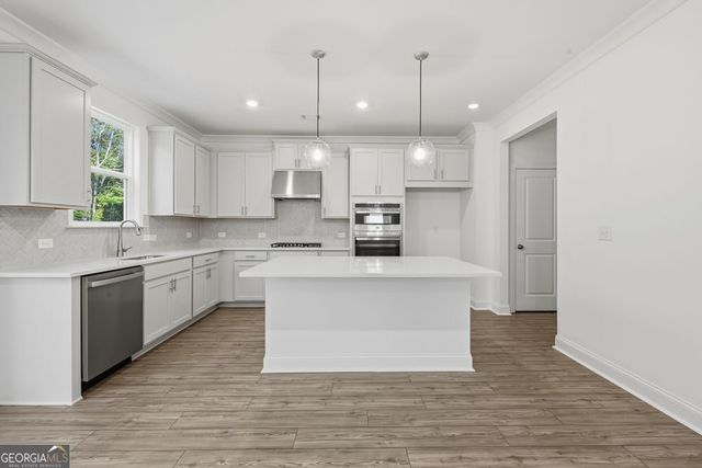 81 Bennett Farm Drive, Loganville, GA 30052