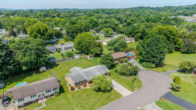 7817 Sweet Lane, Knoxville, TN 37938