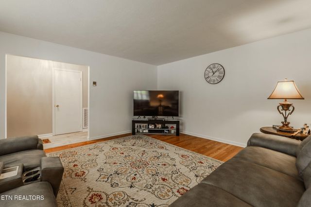 7817 Sweet Lane, Knoxville, TN 37938