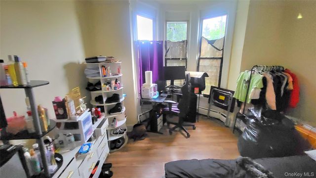 242 Mansion Street, Poughkeepsie, NY 12601