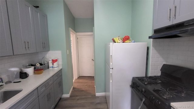 242 Mansion Street, Poughkeepsie, NY 12601
