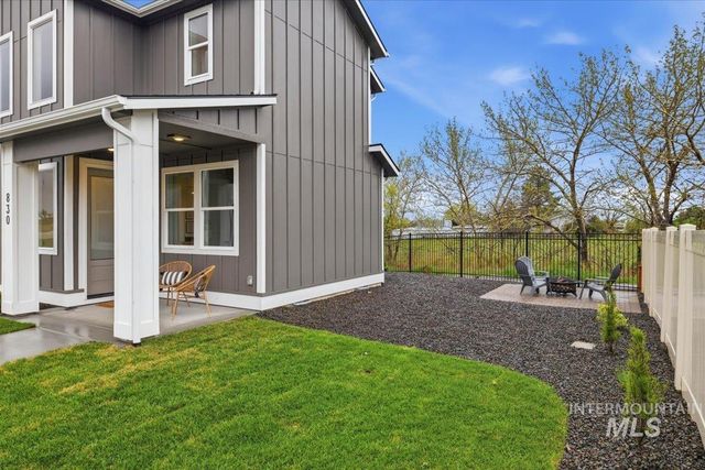 900 W Circinae St, Kuna, ID 83634