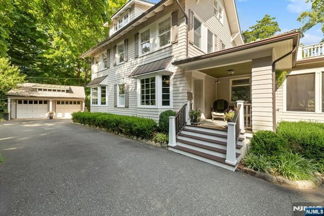 508 Summit Avenue, Oradell, NJ 07649