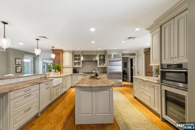 508 Summit Avenue, Oradell, NJ 07649