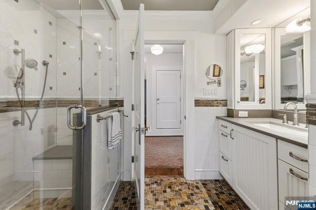 508 Summit Avenue, Oradell, NJ 07649