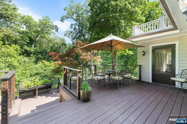508 Summit Avenue, Oradell, NJ 07649