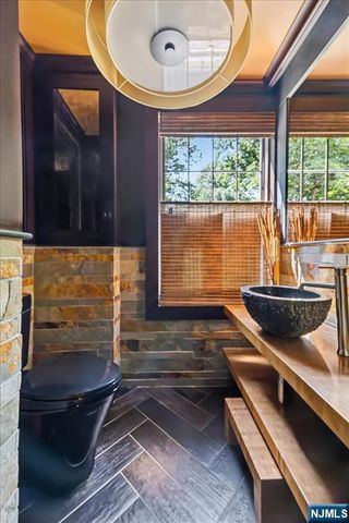 508 Summit Avenue, Oradell, NJ 07649