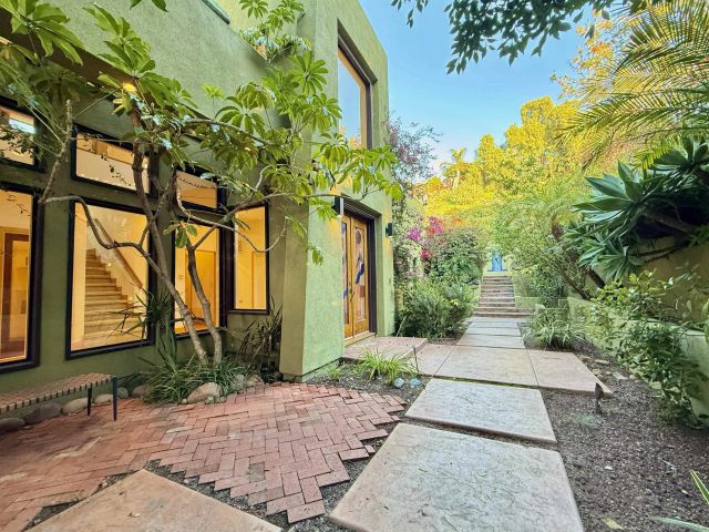 3566 Albatross St, San Diego, CA 92103