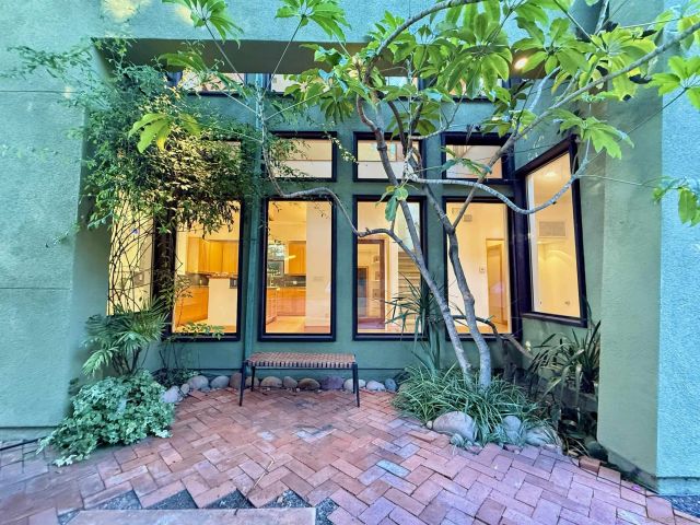 3566 Albatross St, San Diego, CA 92103