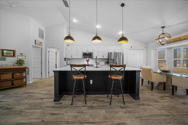 6655 NW 145TH AVENUE ROAD, Morriston, FL 32668