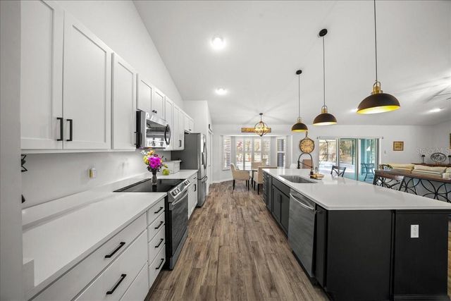 6655 NW 145TH AVENUE ROAD, Morriston, FL 32668