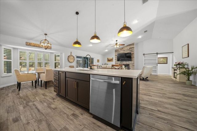 6655 NW 145TH AVENUE ROAD, Morriston, FL 32668