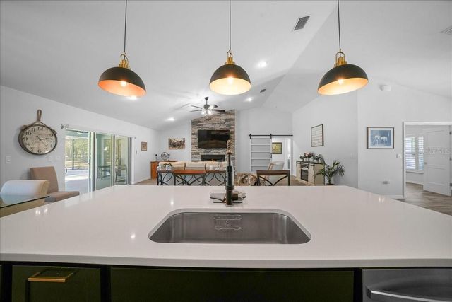 6655 NW 145TH AVENUE ROAD, Morriston, FL 32668