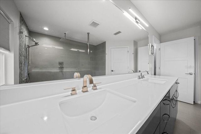 6655 NW 145TH AVENUE ROAD, Morriston, FL 32668