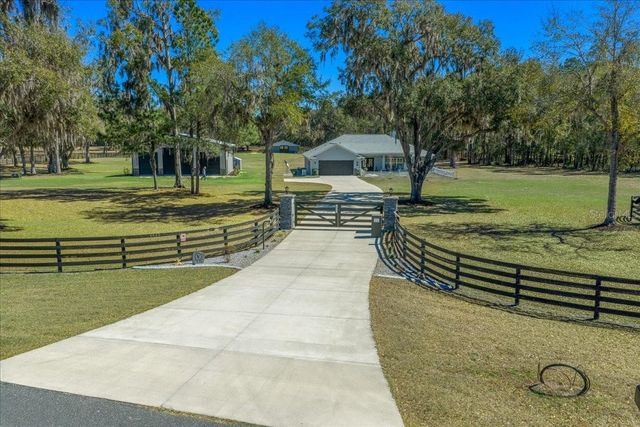 6655 NW 145TH AVENUE ROAD, Morriston, FL 32668
