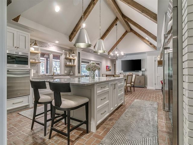 4817 Oakdale Farm Road, Edmond, OK 73013