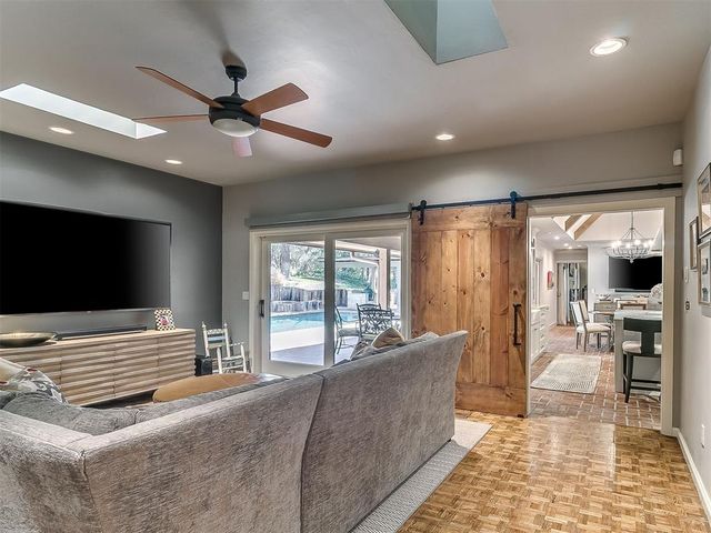 4817 Oakdale Farm Road, Edmond, OK 73013