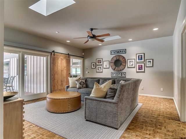 4817 Oakdale Farm Road, Edmond, OK 73013