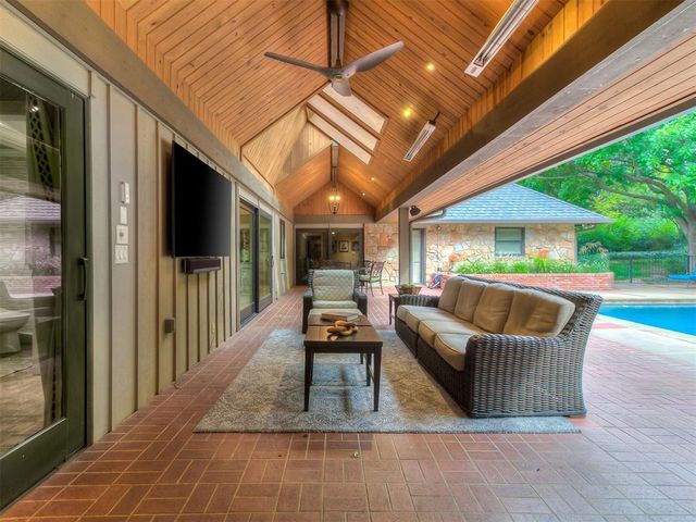 4817 Oakdale Farm Road, Edmond, OK 73013