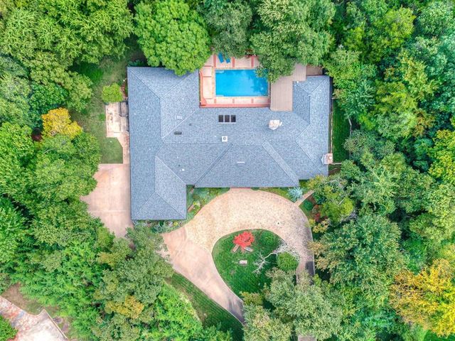 4817 Oakdale Farm Road, Edmond, OK 73013