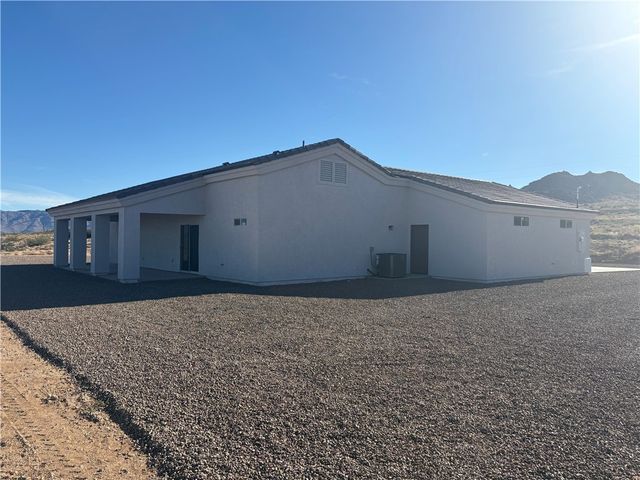 9691 N Atossa Road, Kingman, AZ 86401