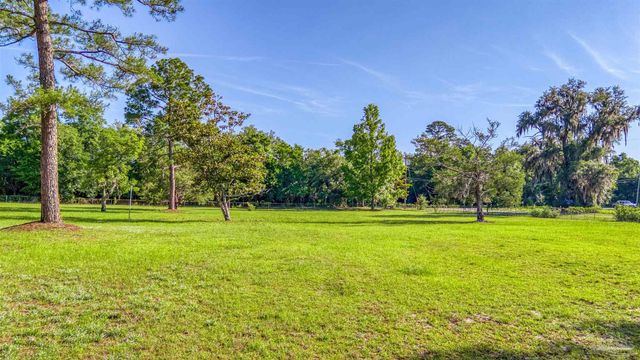 0000 Morrison Rd, Bagdad, FL 32583