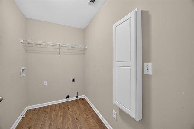 3898 Heritage Oaks Drive SW, Powder Springs, GA 30127