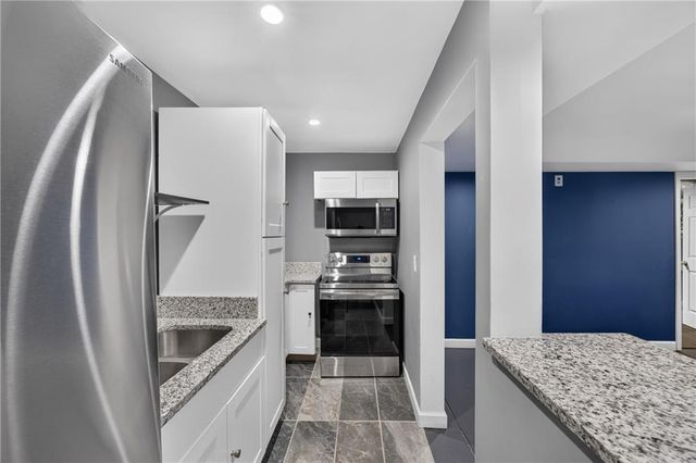 3898 Heritage Oaks Drive SW, Powder Springs, GA 30127