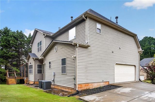 3898 Heritage Oaks Drive SW, Powder Springs, GA 30127