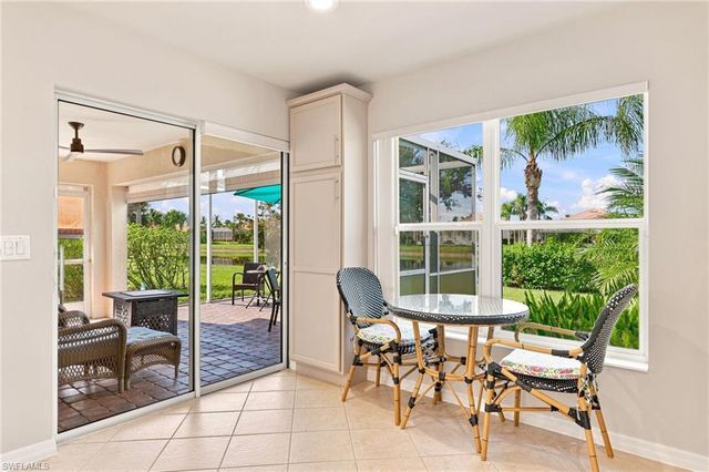 8732 Querce CT, Naples, FL 34114
