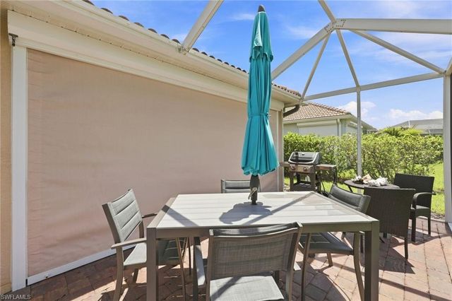 8732 Querce CT, Naples, FL 34114