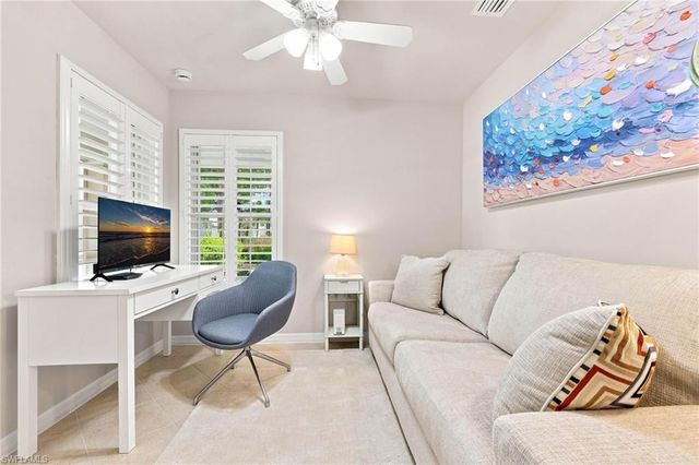 8732 Querce CT, Naples, FL 34114