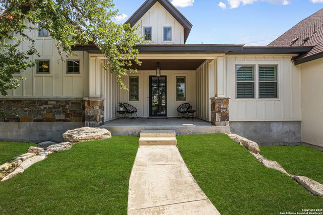 211 Spacious Sky, San Antonio, TX 78260