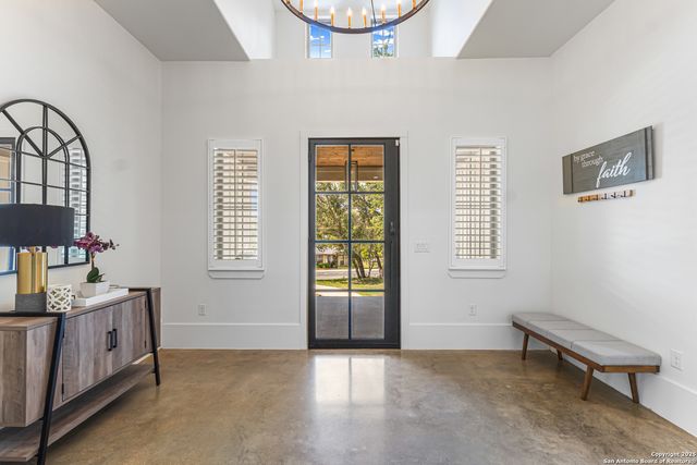 211 Spacious Sky, San Antonio, TX 78260