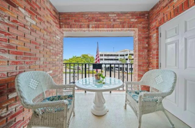 2424 NE 9th St 307, Fort Lauderdale, FL 33304