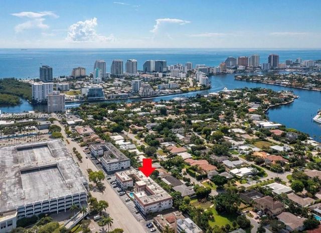2424 NE 9th St 307, Fort Lauderdale, FL 33304