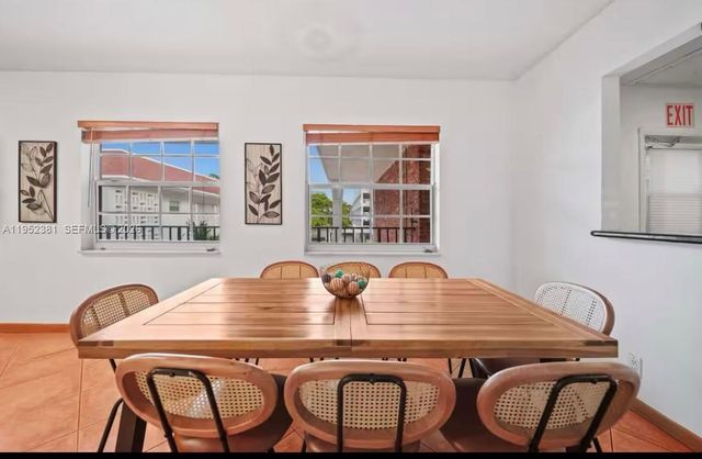 2424 NE 9th St 307, Fort Lauderdale, FL 33304