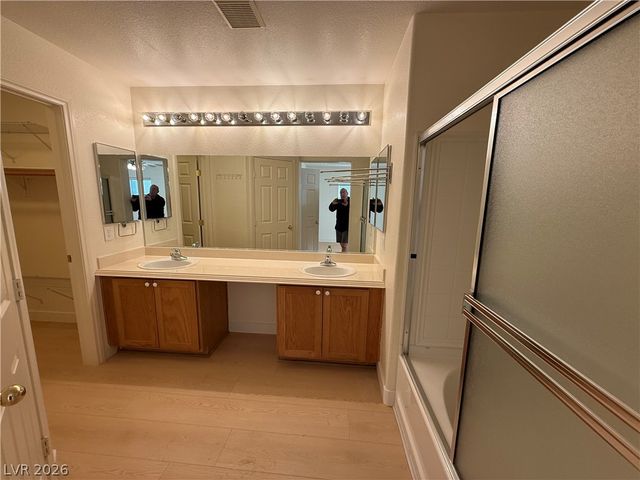 3658 Sanwood Street, Las Vegas, NV 89147