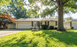 2924 South Roanoke Avenue, Springfield, MO 65807