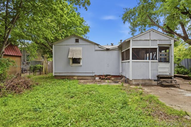 1431 St Louis Avenue, Tulsa, OK 74106