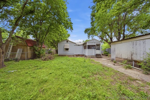 1431 St Louis Avenue, Tulsa, OK 74106
